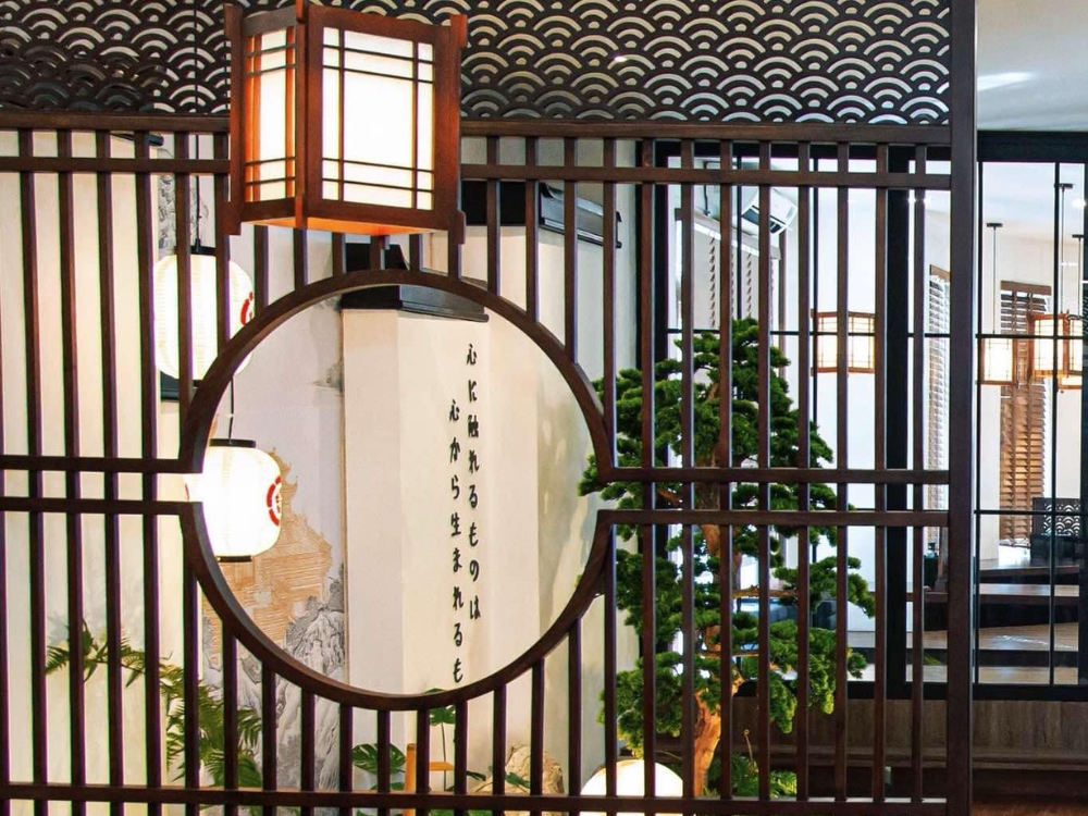 Địa chỉ nhà hàng ở đâu?